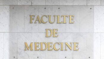 Un an de contrat pour les jeunes médecins pour réduire les déserts médicaux